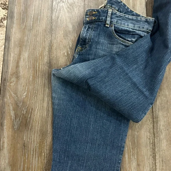GAP Classic Blue Denim Jeans - Picture 10 of 10